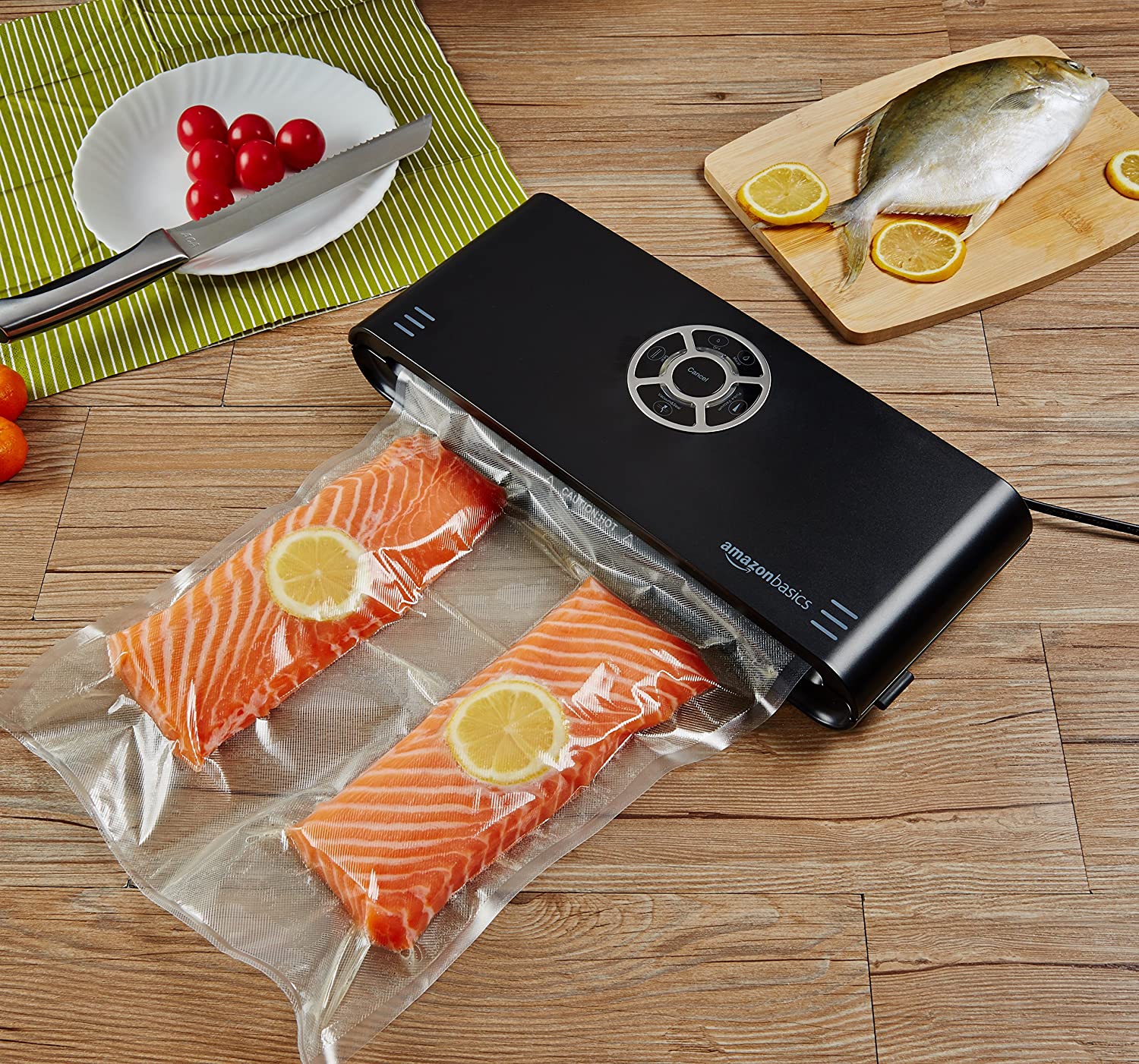 AmazonBasics Vacuum Sealer Machine, 30 cm Seam + 10 Vacuum Bags